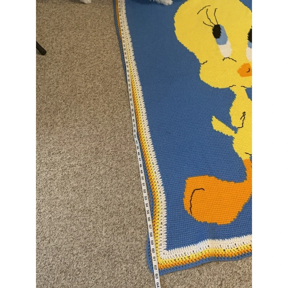 Handmade Knitted Tweety Bird Blanket‎ 62 Inches X 36 Inches Amazing details!
